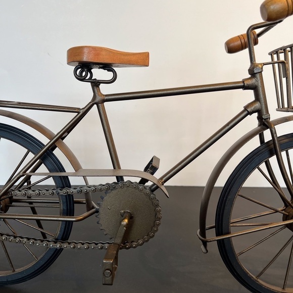 Vintage Metal Craft Bicycle with Wood Seat Display - Picture 8 of 10